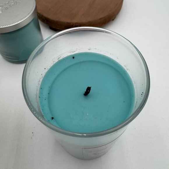 Yankee Candle Catching Rays 7oz Single Wick set of two 2 7oz and 12 oz lit one - Picture 11 of 16